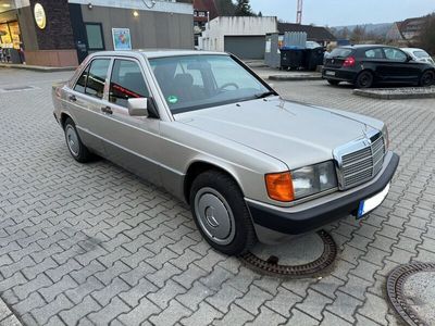 gebraucht Mercedes 190 w201 2.0 Benziner
