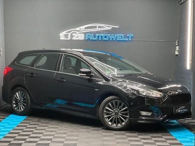Gebraucht Ford Focus ST-Line 125 PS (91 kW) 2017 Schwarz Kombi