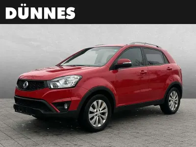 Gebraucht SsangYong Korando Quartz 178 PS (130 kW) 2016 Rot SUV