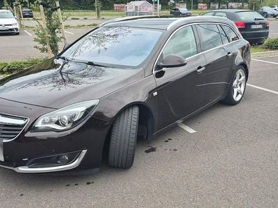 Braun Gebraucht 2015 Opel Insignia Kombi | 6.800 € (Fairer Preis)