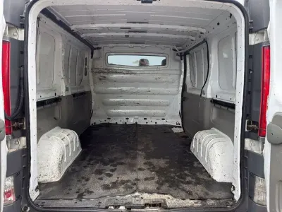Gebraucht Opel Vivaro 90 PS (66 kW) 2012 Weiß Van / Kleinbus