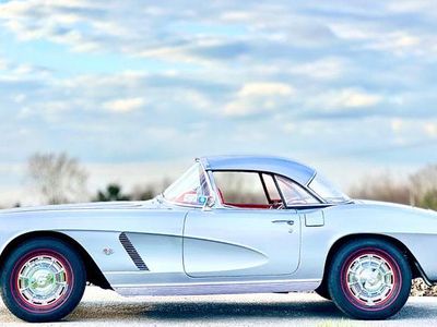 Silber Gebraucht 1962 Corvette C1 Cabrio | 88.500 €