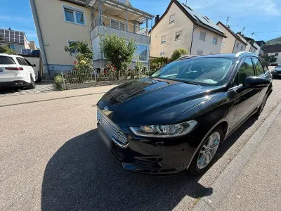 Gebraucht Ford Mondeo 150 PS (110 kW) 2017 Schwarz Kombi