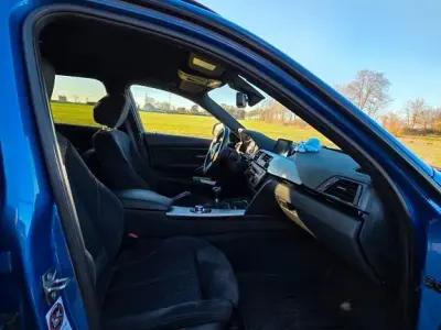 Gebraucht BMW 320 Sport Line 184 PS (135 kW) 2013 Blau Kombi