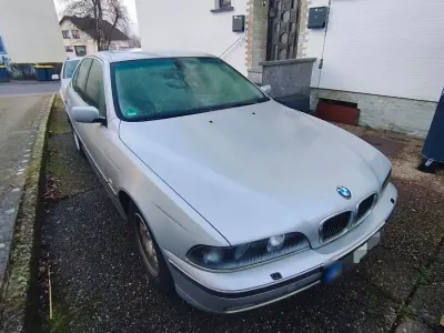 Usata BMW 528 193 CV (141 kW) 2000 Argento Berlina