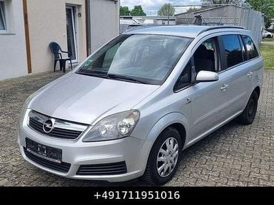 Gebraucht Opel Zafira Edition 140 PS (102 kW) 2006 Silber Van / Kleinbus