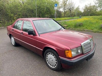 Second-hand Mercedes 190 109 CP (80 kW) 1991 Roșu Berlinǎ