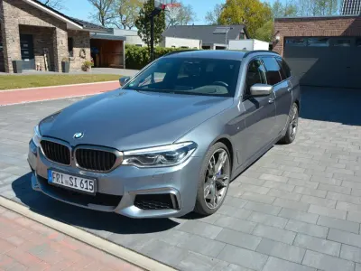Brugt BMW M550 Shadowline 400 HK (294 kW) 2018 Blå Sedan