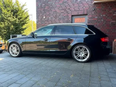 Gebraucht Audi A4 160 PS (117 kW) 2009 Schwarz Kombi
