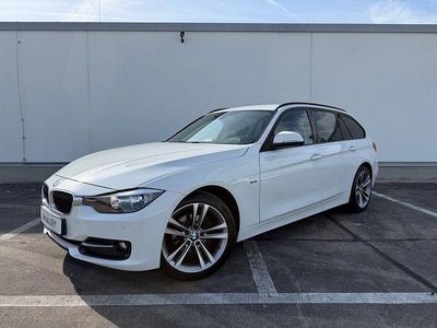 Gebraucht BMW 318 Sport Line 143 PS (105 kW) 2013 Weiß Limousine