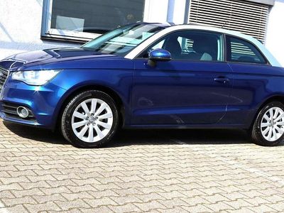 Gebraucht Audi A1 Ambition 122 PS (89 kW) 2011 Scubablau metallic Kleinwagen