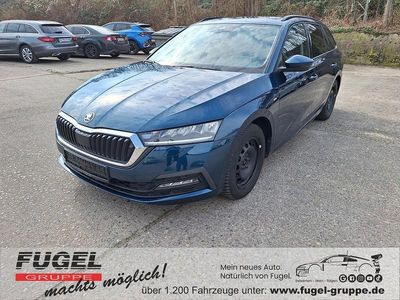 Gebraucht Skoda Octavia Clever 2022 Lavablau metallic
