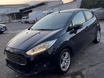 Gebraucht Ford Fiesta 100 PS (73 kW) 2014 Schwarz Kleinwagen