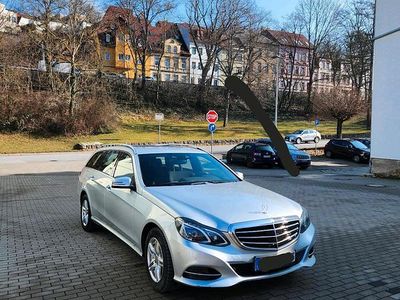 Gebraucht Mercedes E300 204 PS (150 kW) 2015 Silber Kombi