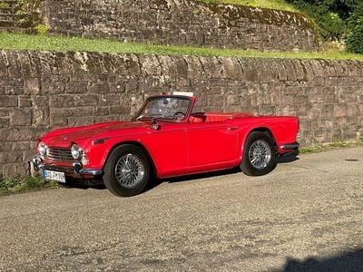 Gebraucht Triumph TR4 105 PS (77 kW) 1966 Rot Cabrio