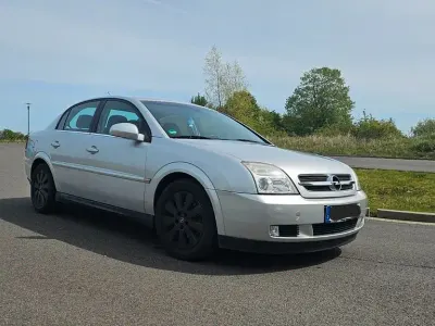 Gebraucht Opel Vectra 122 PS (89 kW) 2002 Silber Limousine