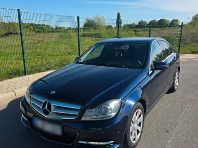Second-hand Mercedes C220