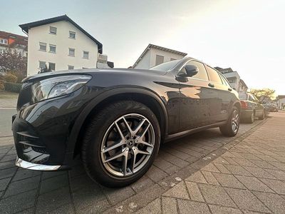 Gebraucht Mercedes GLC250 211 PS (155 kW) 2018 Schwarz SUV