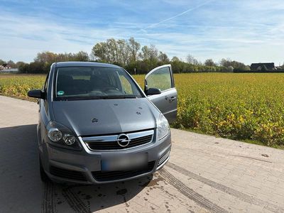 Brugt Opel Zafira 150 HK (110 kW) 2007 Grå MPV