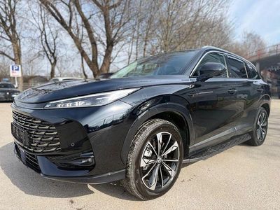 Neu MG HS 272 PS (200 kW) 2025 Silber SUV