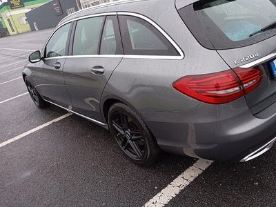 Grau Gebraucht 2019 Mercedes C220 Kombi | 23.990 € (Teuer)