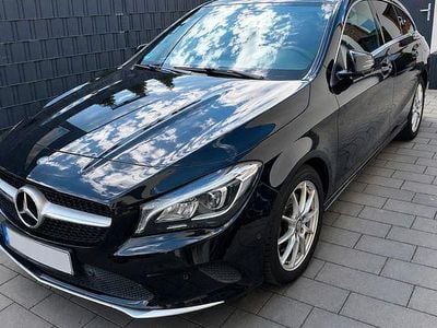 Usata Mercedes CLA250 Shooting Brake 211 CV (155 kW) 2017 Nero Station wagon