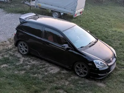 Gebraucht Honda Civic 120 PS (88 kW) 2005 Schwarz Kleinwagen