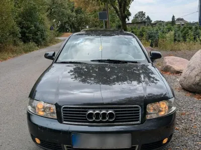 Gebraucht Audi A4 130 PS (95 kW) 2002 Schwarz Limousine