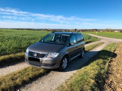 Gebraucht VW Touran United 140 PS (102 kW) 2009 Silber Van / Kleinbus