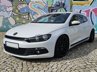 gebraucht VW Scirocco 1.4 Sport Oryxweiß-Perleffekt