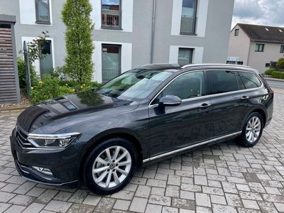 gebraucht VW Passat Variant 2.0 TDI SCR DSG Elegance AHK