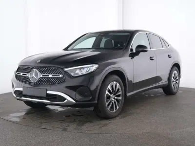 Gebraucht Mercedes GLC200 Advanced 204 PS (150 kW) 2025 Obsidianschwarz metallic SUV