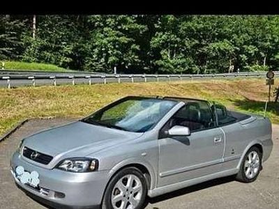 Silber Gebraucht 2004 Opel Astra Cabriolet Cabrio | 1.800 € (Fairer Preis)