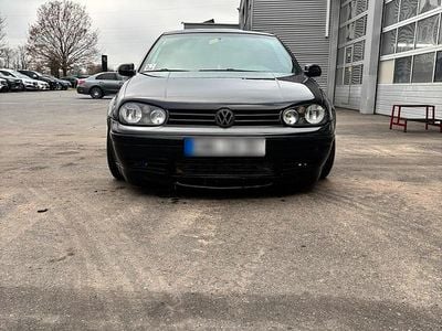 Gebraucht VW Golf Edition 300 PS (220 kW) 2002 Schwarz Coupé