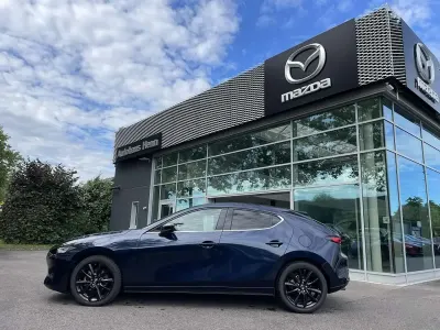 Gebraucht Mazda 3 140 PS (102 kW) 2025 Deep crystal blue Limousine