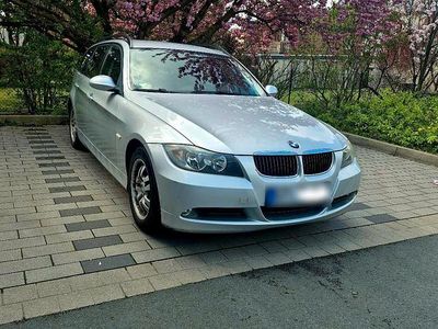 Usata BMW 318 130 CV (95 kW) 2006 Argento Station wagon