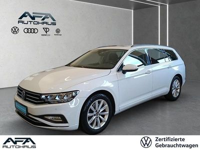 Gebraucht VW Passat Business 150 PS (110 kW) 2022 Weiß Kombi