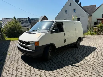 Gebraucht VW T5 88 PS (64 kW) 2004 Weiß Van