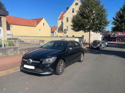 Mercedes CLA180 Shooting Brake