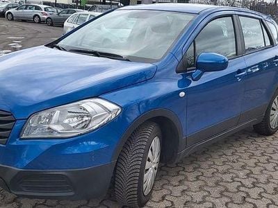 Gebraucht Suzuki SX4 Club 120 PS (88 kW) 2014 Blau Limousine