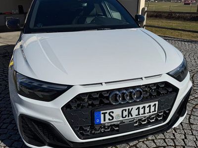 Gebraucht Audi A1 Sportback S-Line 200 PS (147 kW) 2019 Weiß Kleinwagen