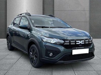 Neu Dacia Sandero Expression 91 PS (66 kW) 2025 Zedergrün Kleinwagen