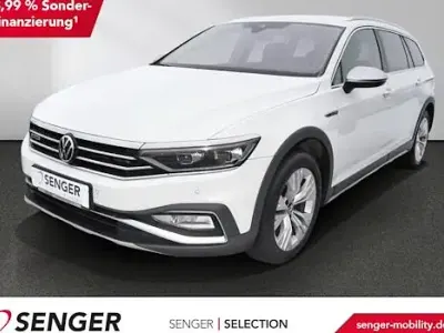 Usata VW Passat Alltrack 200 CV (147 kW) 2022 Bianco Station wagon