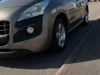 Gebraucht Peugeot 3008 Platinum 150 PS (110 kW) 2009 Beige Kombi