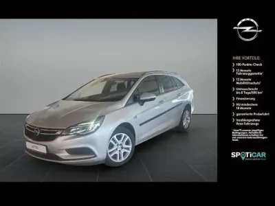 Gebraucht Opel Astra Edition 110 PS (80 kW) 2018 Silber Kombi