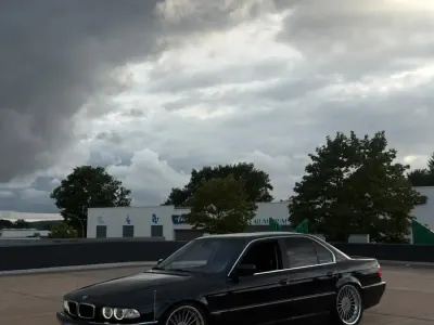 Gebraucht BMW 740 286 PS (210 kW) 1999 Schwarz Limousine