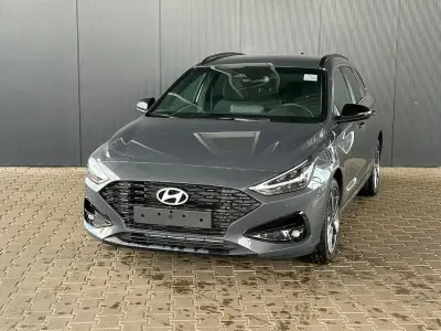Neu Hyundai i30 Comfort 101 PS (74 kW) 2025 Grau Kombi