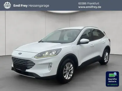 Używany Ford Kuga Titanium 224 KM (164 kW) 2022 Biały SUV
