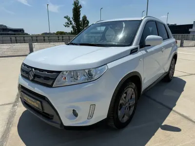 Gebraucht Suzuki Vitara 120 PS (88 kW) 2016 Weiß SUV