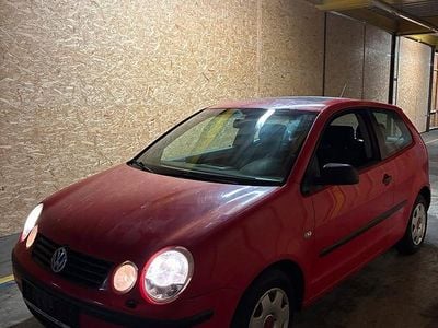 Gebraucht VW Polo 64 PS (47 kW) 2002 Rot Kleinwagen